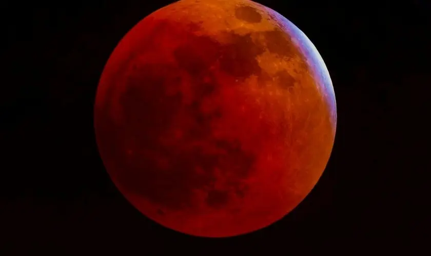 572837545 lua de sangue