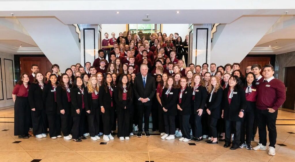 cce98a05 6713 4b14 b9bd 9f38c4187419