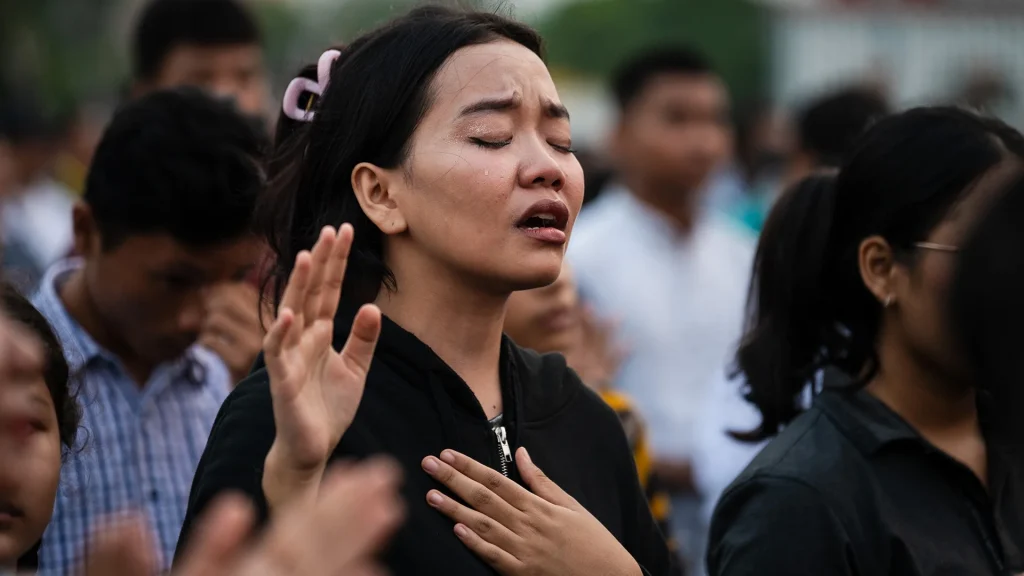 1900 PESSOAS SE RENDEM A JESUS EM EVENTO EVANGELÍSTICO NA INDONÉSIA 3 3168076727