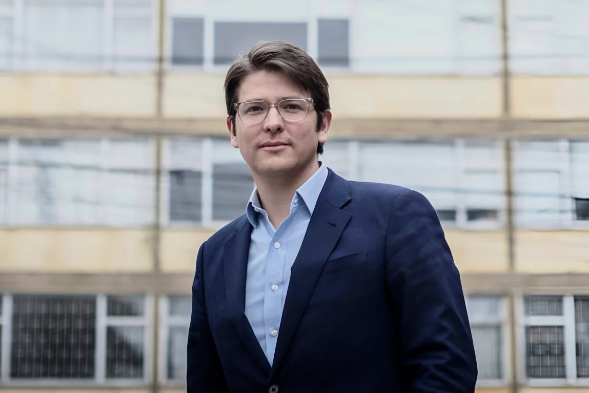 LhKePkfr photo output 1149x768 1