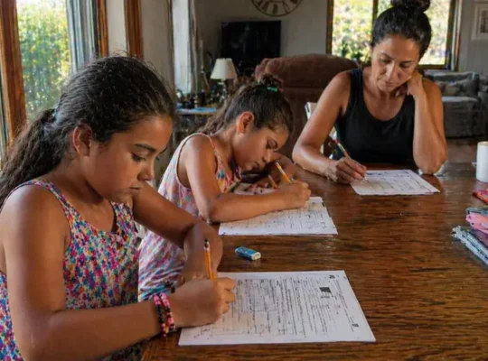 697943020 homeschooling