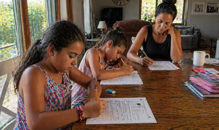 697943020 homeschooling